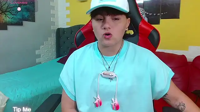 Snapshot of isabeautyx19 chatting on 22, 2, 2026 isabeautyx19 online show from 22, 2, 2026