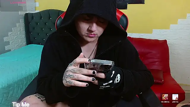 Snapshot of isabeautyx19 chatting on 27, 2, 2026 isabeautyx19 online show from 27, 2, 2026