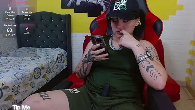 Snapshot of isabeautyx19 chatting on 11, 3, 2026 isabeautyx19 online show from 11, 3, 2026