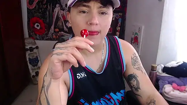 isabeautyx19 online show from 5, 5, 2026