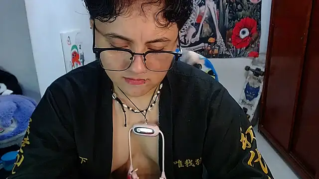 isabeautyx19 online show from 12, 5, 2026