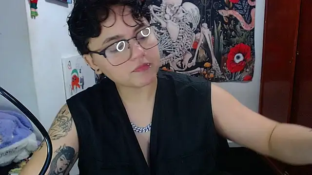 isabeautyx19 online show from 15, 5, 2026