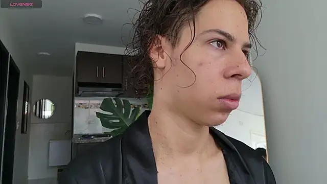 Snapshot of grey___27 chatting on 14, 9, 2025 grey 27 online show from 14, 9, 2025