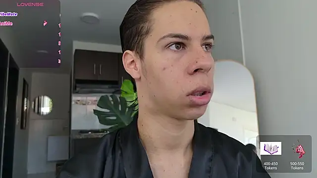 Snapshot of grey___27 chatting on 21, 9, 2025 grey 27 online show from 21, 9, 2025