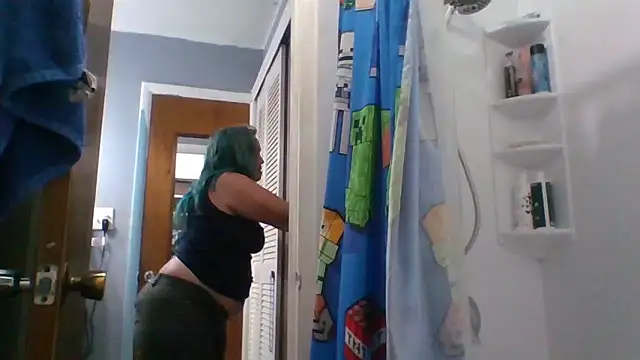 stellaquinn1775 online show from 28, 11, 2025