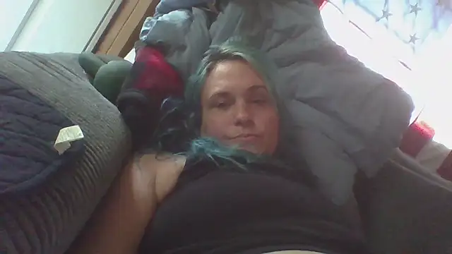 stellaquinn1775 online show from 31, 3, 2026