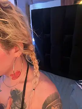 Bonnie vega online show from 8, 10, 2025