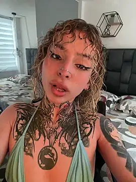 Snapshot of Bonnie_vega chatting on 1, 7, 2026 Bonnie vega online show from 1, 7, 2026