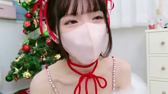 Snapshot of -minami- chatting on 27, 12, 2024 -minami- online show from 27, 12, 2024