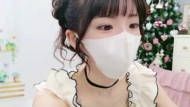 Snapshot of -minami- chatting on 21, 12, 2025 -minami- online show from 21, 12, 2025