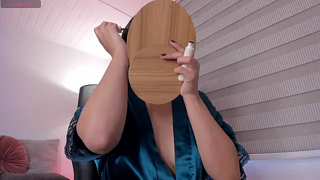 vico sweety online show from 20, 11, 2025