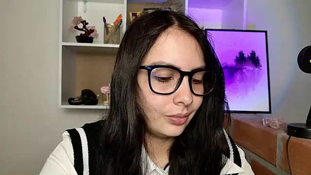 lalawhitte online show from 19, 5, 2026