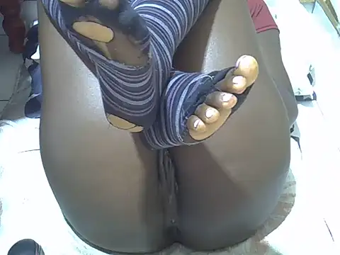 Snapshot of ebonyzoe chatting on 11, 7, 2026 ebonyzoe online show from 11, 7, 2026