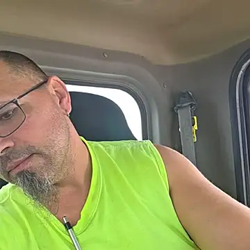 KrazyLegz online show from 17, 10, 2025