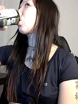 Japabaixinha online show from 4, 1, 2025