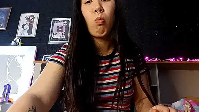 Japabaixinha online show from 2, 11, 2025