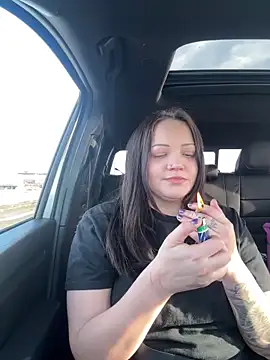 skinwalkingzombie online show from 13, 2, 2026