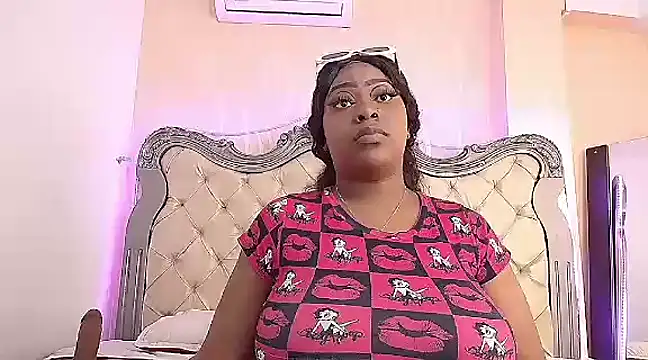 TrixieMar online show from 5, 1, 2025
