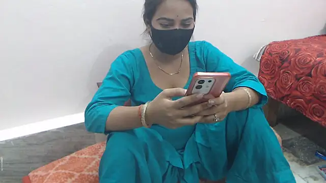 wildbabes online show from 24, 5, 2026