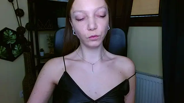 EmillyPlay online show from 27, 2, 2026