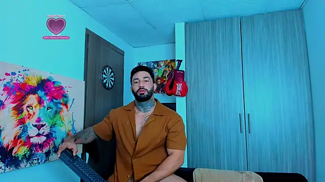 naugthy dominant online show from 28, 10, 2025