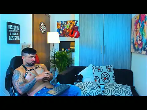 naugthy dominant online show from 22, 11, 2025