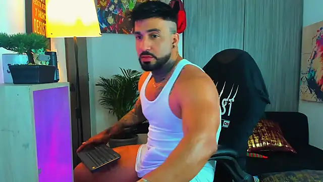 naugthy dominant online show from 15, 12, 2025