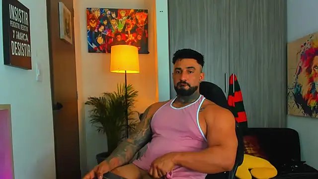 naugthy dominant online show from 22, 12, 2025