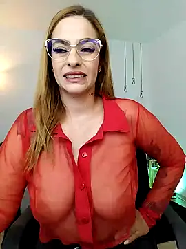 Alessandra Schmoll online show from 11, 1, 2025