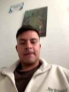 Snapshot of Nicolds14 chatting on 29, 10, 2025 Nicolds14 online show from 29, 10, 2025