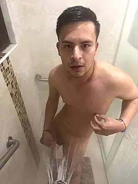 Snapshot of Nicolds14 chatting on 11, 11, 2025 Nicolds14 online show from 11, 11, 2025