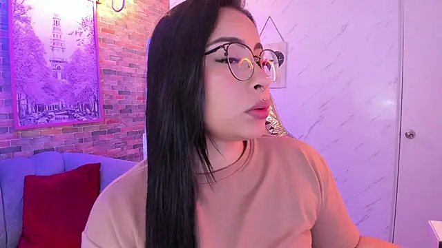 Snapshot of miah_b chatting on 18, 3, 2025 miah b online show from 18, 3, 2025