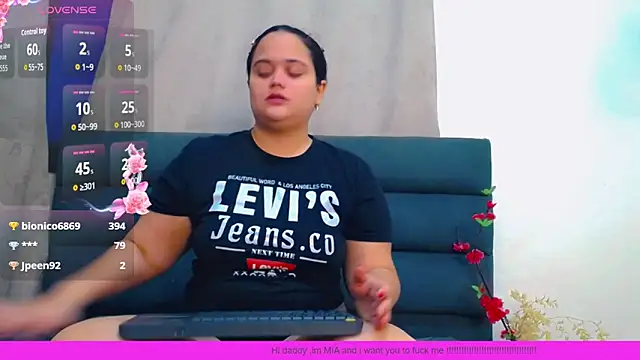 brunnette hot online show from 16, 3, 2026