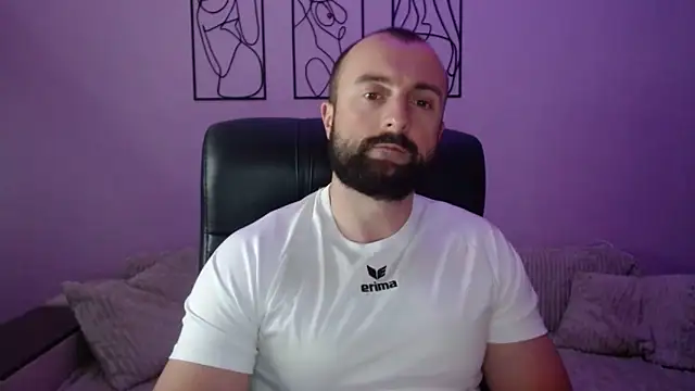 brindlefly6969 online show from 8, 6, 2026