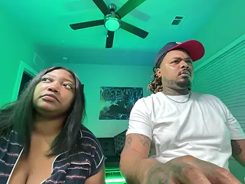 Snapshot of 4EVAGLACIERS chatting on 4, 3, 2026 4EVAGLACIERS online show from 4, 3, 2026