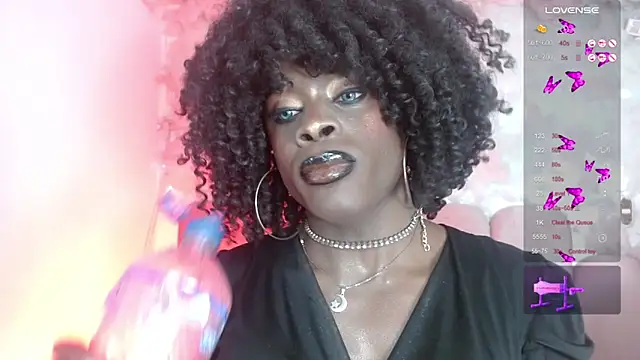 Snapshot of puca_ebony chatting on 11, 6, 2026 puca ebony online show from 11, 6, 2026