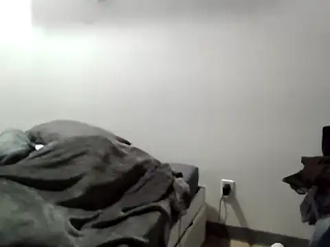 Iliketocooksquirt25 online show from 1, 2, 2025