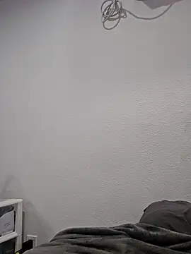 Iliketocooksquirt25 online show from 3, 10, 2025