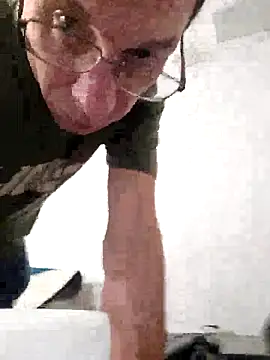 Iliketocooksquirt25 online show from 1, 5, 2026