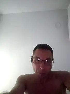 Iliketocooksquirt25 online show from 11, 5, 2026