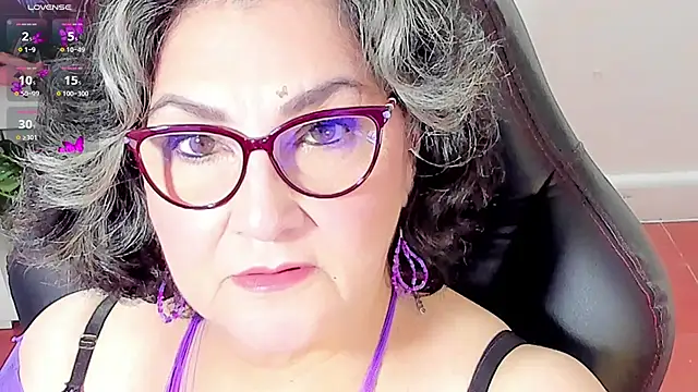 cataleya mom online show from 5, 11, 2025