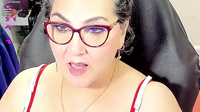 cataleya mom online show from 11, 2, 2026