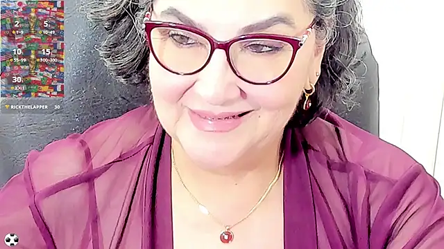 Snapshot of cataleya_mom chatting on 5, 7, 2026 cataleya mom online show from 5, 7, 2026