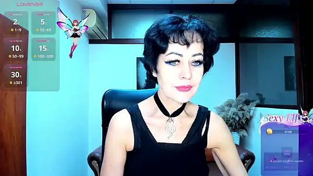 Silvia Wallec online show from 21, 1, 2025