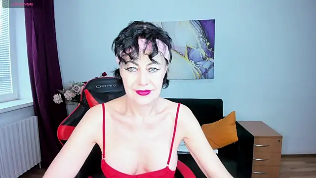 Silvia Wallec online show from 30, 4, 2026