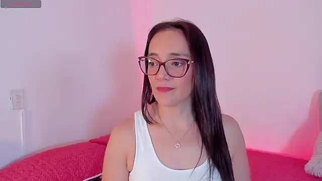 Jessica Herrera  online show from 29, 4, 2026