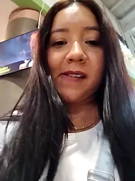 alexa pariss online show from 28, 2, 2026