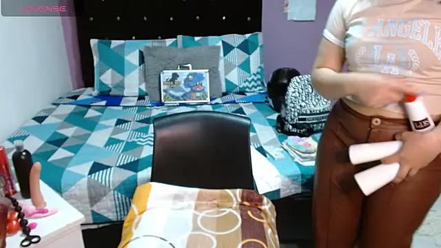 soniafuckboobs online show from 5, 2, 2025