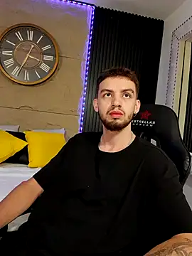 Snapshot of Michael_magno chatting on 23, 3, 2026 Michael magno online show from 23, 3, 2026