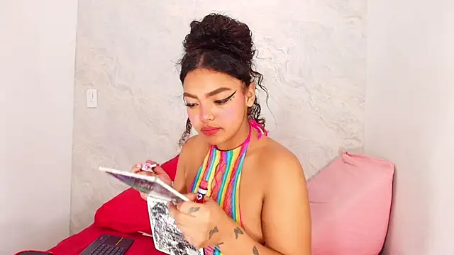 Snapshot of sofi_balvin chatting on 3, 1, 2025 sofi balvin online show from 3, 1, 2025